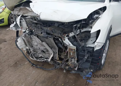 2017 Nissan Rogue S/Sl/Sv z USA, uszkodzony, nr VIN 5N1AT2MV7HC740860